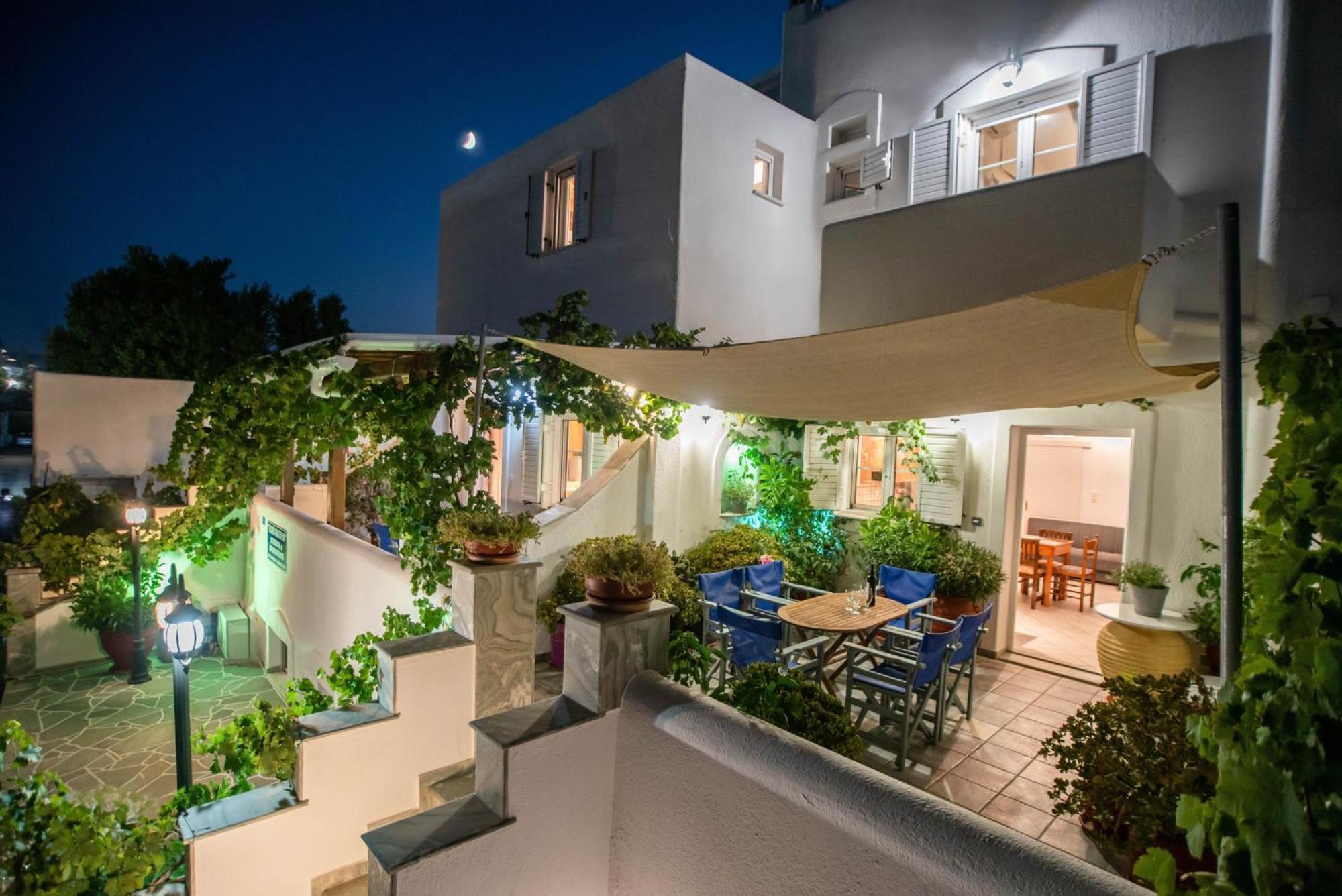 Kontaratos Studios & Apartments Páros Exterior foto